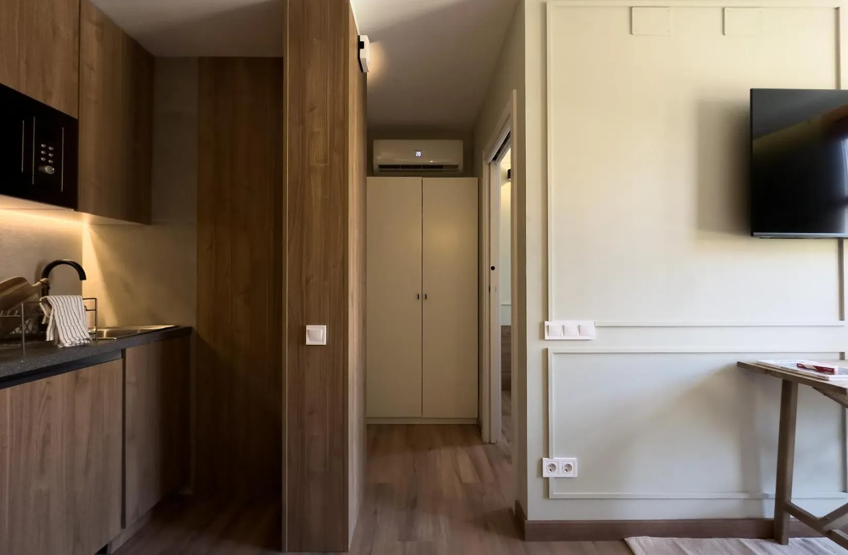 Apartment Oasis Suites Near Picasso Museum Barcelona