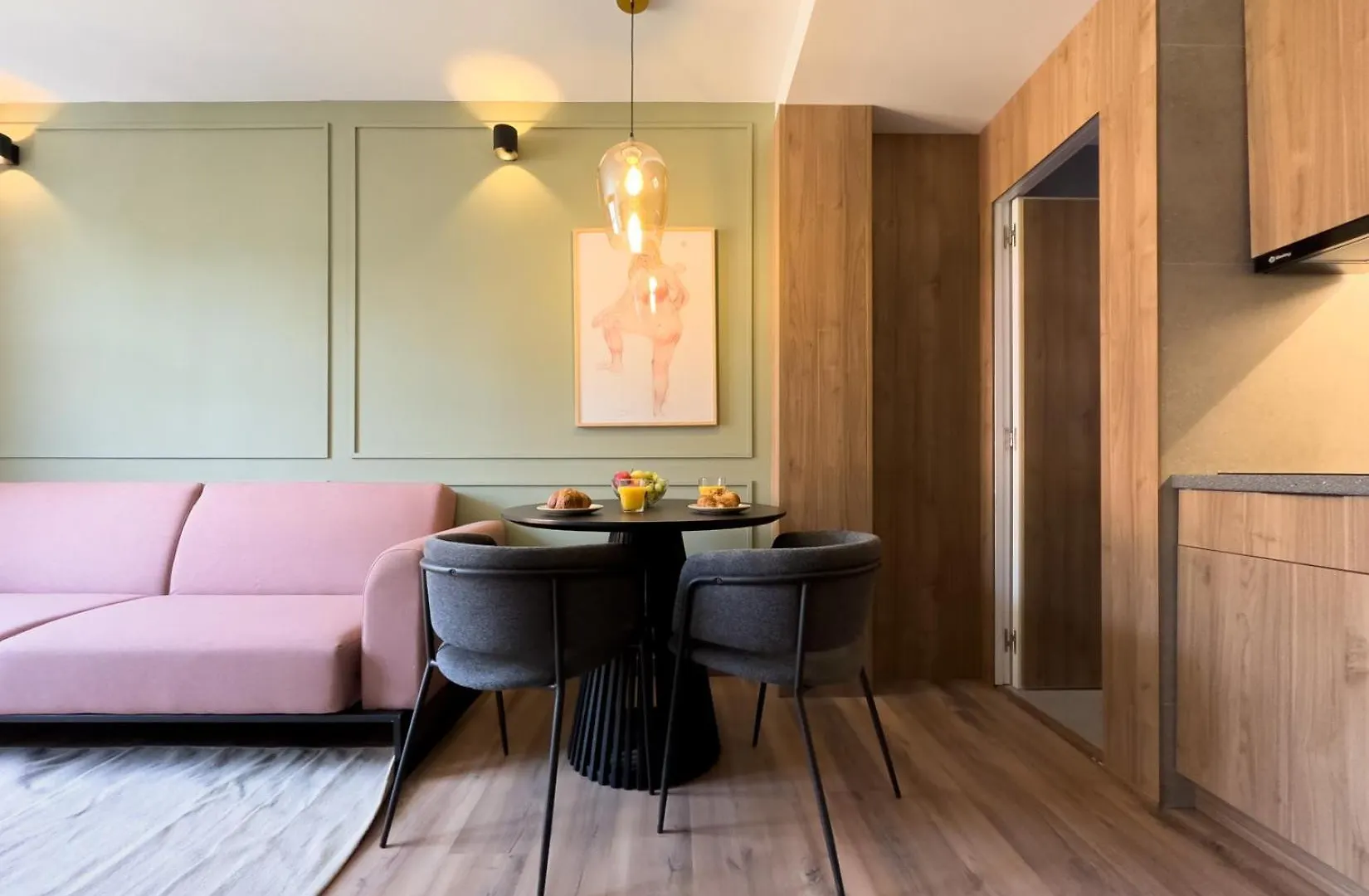 Apartment Oasis Suites Near Picasso Museum Barcelona