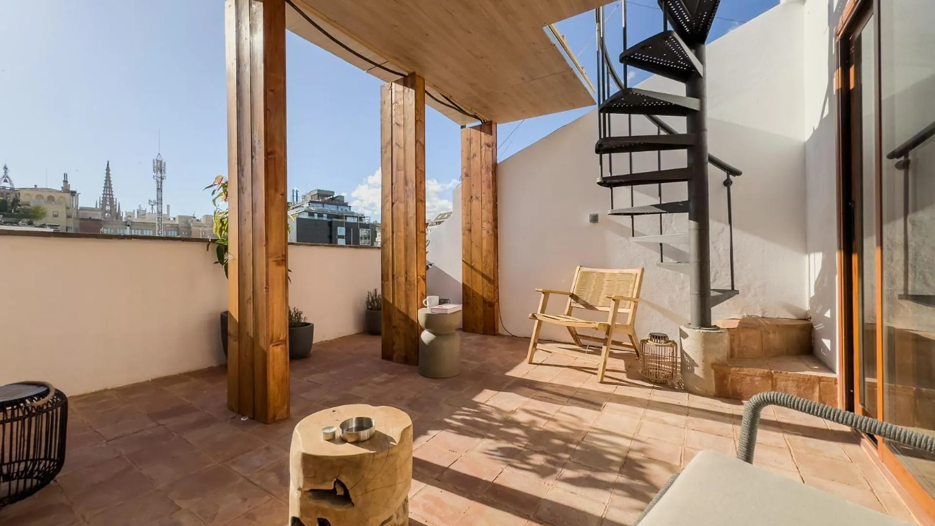 Apartment Oasis Suites Near Picasso Museum Barcelona